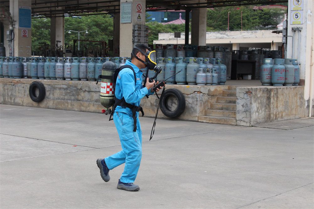 5、檢測周邊燃?xì)鉂舛?JPG